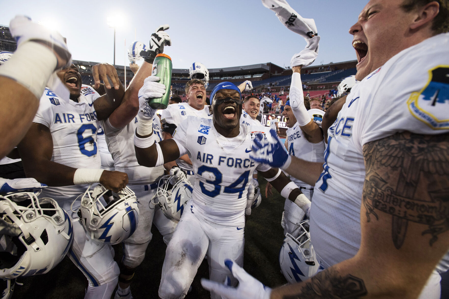 122921-sw-airforcebowl 22.jpg